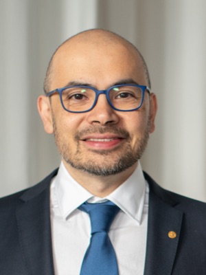 Demis Hassabis